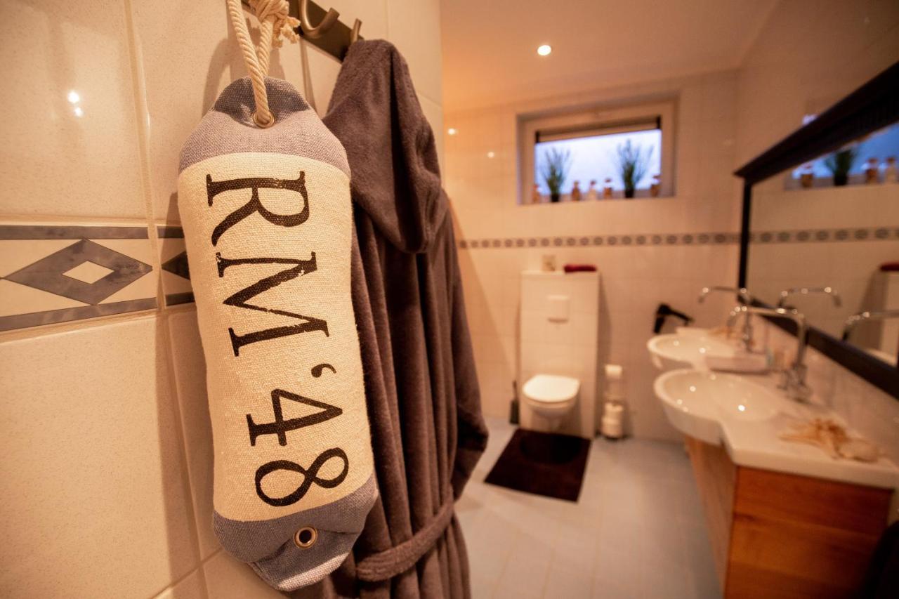 B&B Oldemarkt Bagian luar foto